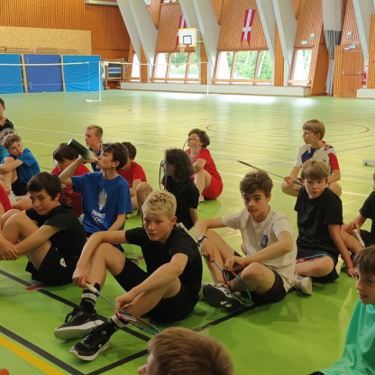 Qualifiés pour les Departementaux!!!en Badminton